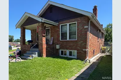 8526 Lowell, Saint Louis, MO 63147 - Photo 2