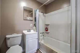 105 Old Farm Estates Rd, Union, MO 63084 - Photo 32