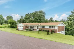 105 Old Farm Estates Rd, Union, MO 63084 - Photo 8