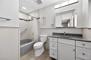 8827 Rock Forest Dr, Grantwood Village, MO 63123 - Photo 44