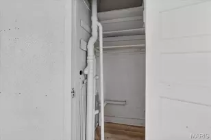 6549 Bartmer Ave, University City, MO 63130 - Photo 8