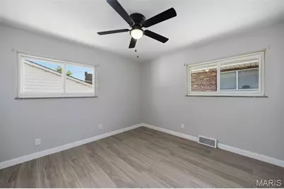 4824-4826 Pennsylvania Avenue, Saint Louis, MO 63111 - Photo 26
