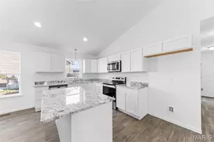 1007 Samwise St, Wright City, MO 63390 - Photo 6