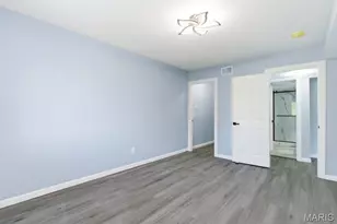2741 Westphalia Ct, Saint Louis, MO 63129 - Photo 12