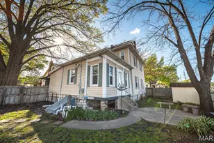 238 Houston St, Saint Charles, MO 63301 - Photo 6