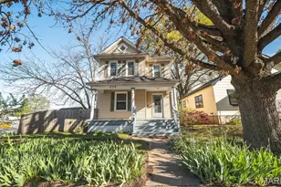 238 Houston St, Saint Charles, MO 63301 - Photo 2
