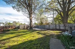 238 Houston St, Saint Charles, MO 63301 - Photo 10