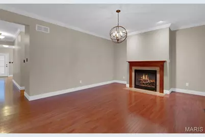 7221 Field Avenue, Saint Louis, MO 63116 - Photo 8