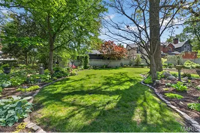 624 Locksley Place, Webster Groves, MO 63119 - Photo 40