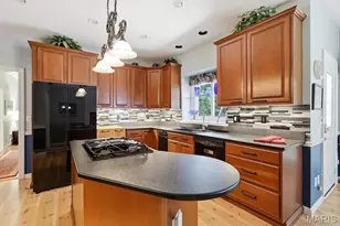 2013 La Chelle Ct, Saint Louis, MO 63146 - Photo 14