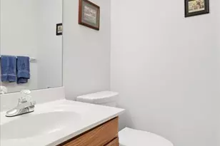 2013 La Chelle Ct, Saint Louis, MO 63146 - Photo 24