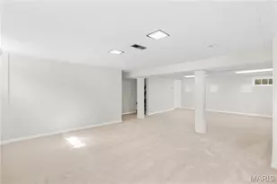 8718 Glenwood Dr, Crestwood, MO 63126 - Photo 20