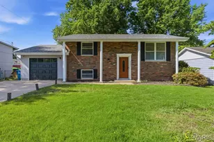 3904 Dunn Rd, Hazelwood, MO 63042 - Photo 2