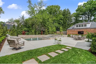 7 Greenbriar Drive, Ladue, MO 63124 - Photo 68