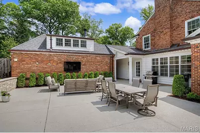 7 Greenbriar Drive, Ladue, MO 63124 - Photo 70