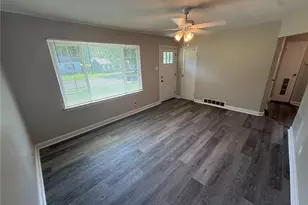 9857 Dennis Dr, Unincorporated, MO 63136 - Photo 8