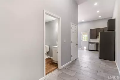 3104 Wyoming Street, Saint Louis, MO 63118 - Photo 6