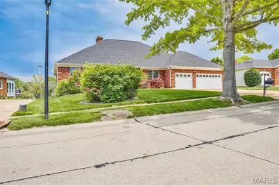 6810 Wynfield Terrace Drive, Saint Louis, MO 63129 - Photo 2