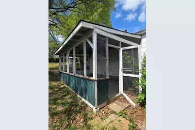 1371 Louisville Avenue, Saint Louis, MO 63139 - Photo 12