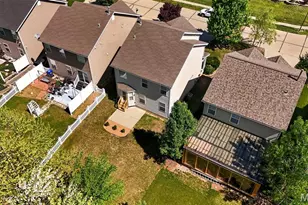 529 Parkgate Dr, Lake Saint Louis, MO 63367 - Photo 8