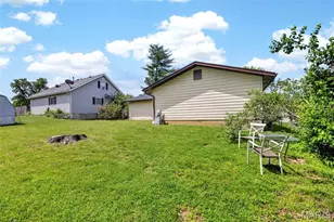 111 Julie Ln, Saint Peters, MO 63376 - Photo 4