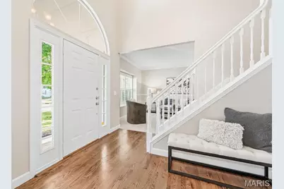 2412 Parkmoor Court, Des Peres, MO 63021 - Photo 4
