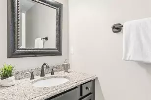 2412 Parkmoor Ct, Des Peres, MO 63021 - Photo 26