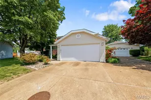 2425 Farnham Ct, Florissant, MO 63033 - Photo 36