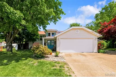 2425 Farnham Court, Florissant, MO 63033 - Photo 4
