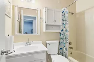 2425 Farnham Ct, Florissant, MO 63033 - Photo 16