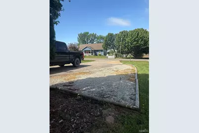 615 Vine Street, Cuba, MO 65453 - Photo 14
