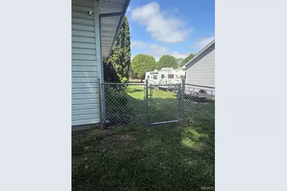 615 Vine Street, Cuba, MO 65453 - Photo 12