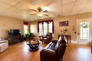 409 N 3rd St, Piedmont, MO 63957 - Photo 12