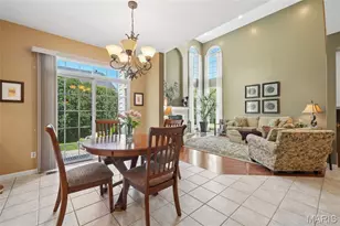 445 Shetland Valley Ct, Chesterfield, MO 63005 - Photo 10
