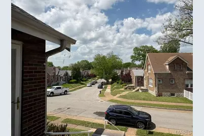 6926 Hurst Court, Saint Louis, MO 63116 - Photo 2