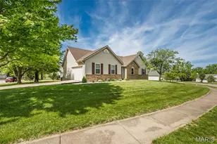 14 Beckewith Trail, O'Fallon, MO 63368 - Photo 2