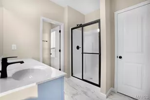 2301 Hank's Close Ct, Washington, MO 63090 - Photo 6