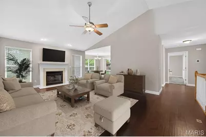 130 Barrington Lake Drive, Dardenne Prairie, MO 63368 - Photo 2