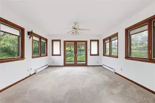 3503 Wintergreen Ln, Saint Louis, MO 63125 - Photo 6