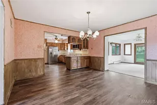 3503 Wintergreen Ln, Saint Louis, MO 63125 - Photo 4