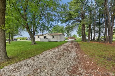 63 Pinnacle Lake Road, New Florence, MO 63363 - Photo 2