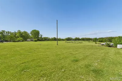 63 Pinnacle Lake Road, New Florence, MO 63363 - Photo 8