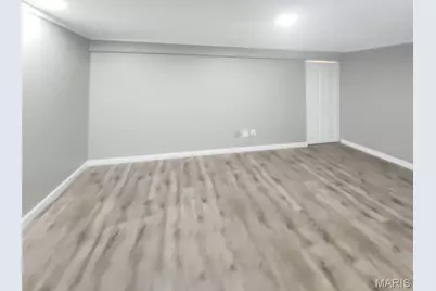 3660 Parc Chateau Lane, Saint Louis, MO 63033 - Photo 10