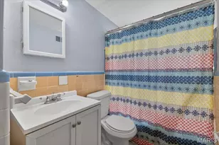 5545 Norway Dr, Normandy, MO 63121 - Photo 18