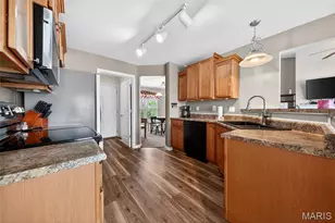 27 Millstone Lake Dr, Winfield, MO 63389 - Photo 12