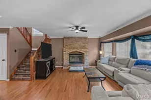 5794 Wickershire Ln, Saint Louis, MO 63129 - Photo 16