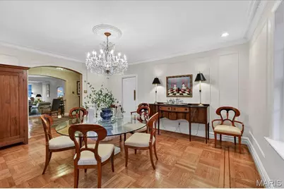 9111 Clayton Road, Saint Louis, MO 63124 - Photo 6