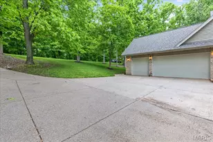 533 Rooster Ridge Ct, Defiance, MO 63341 - Photo 4