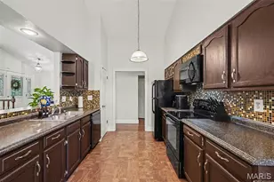 13 Running Waters Ct, Saint Charles, MO 63304 - Photo 6