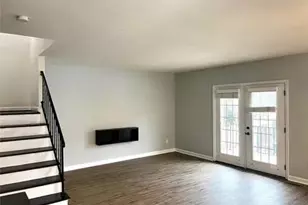1152 Rue La Chelle Walk, Creve Coeur, MO 63141 - Photo 2